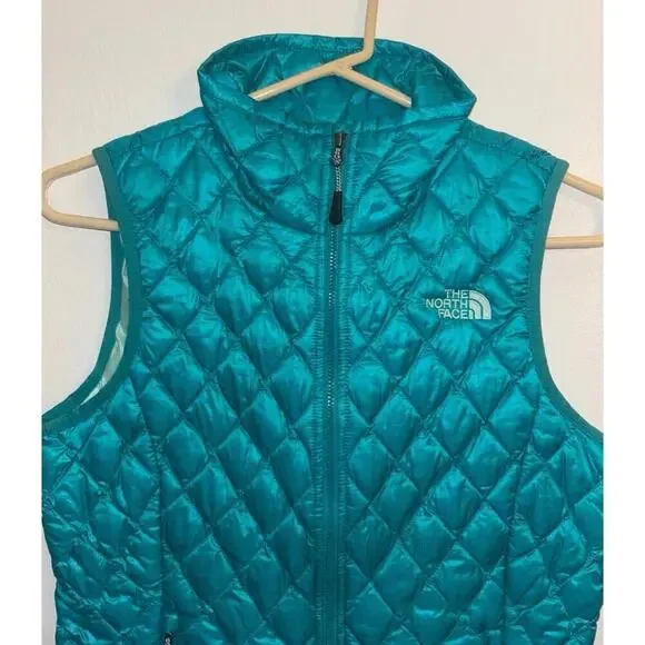 The North Face Puffer Vest Size XS - Picture 3 of 9